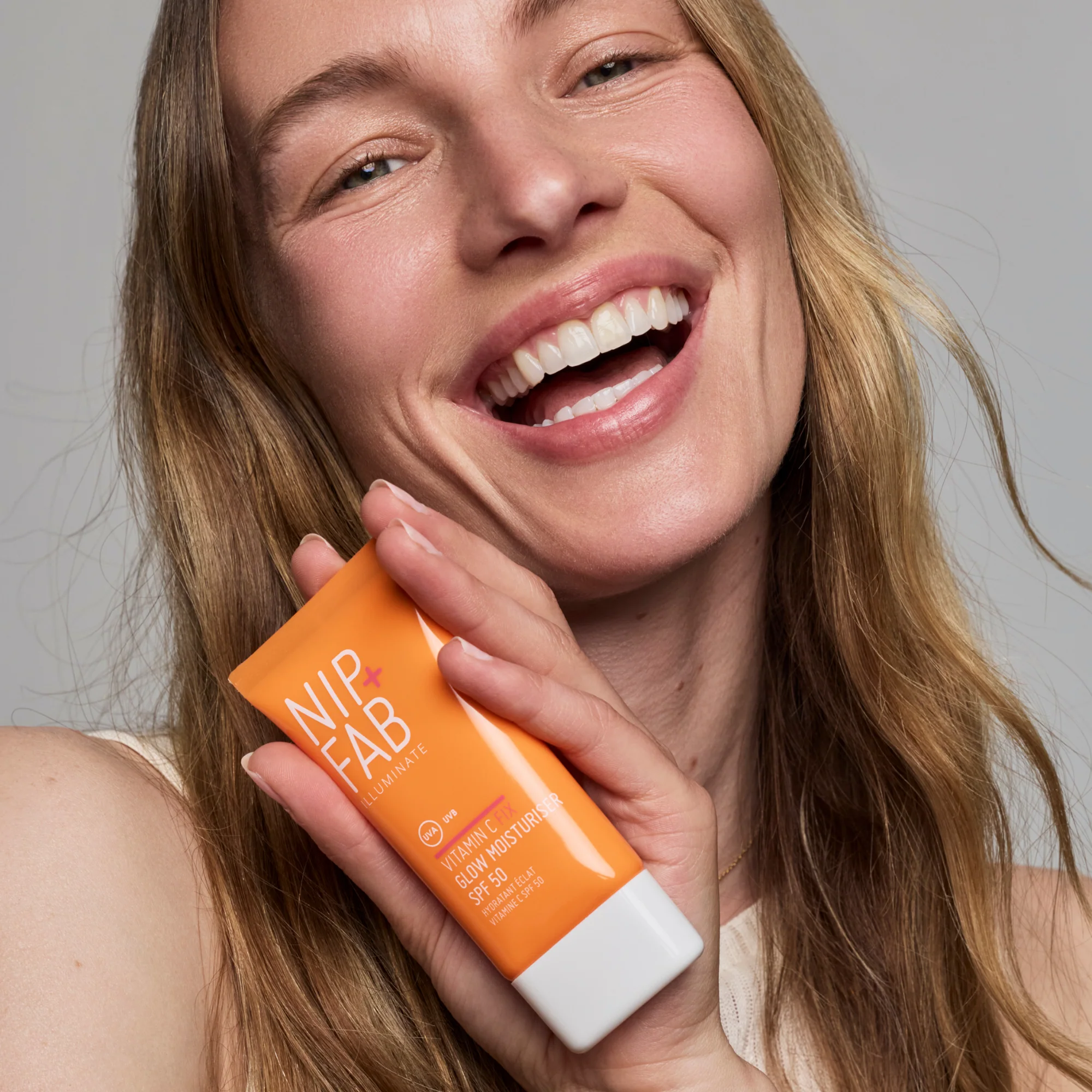 Vitamin C Fix Glow Moisturiser SPF 50 50ml - Image 5
